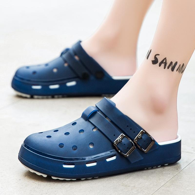 2025 new summer sports and leisure hole shoes cool slippers drive two wear thick-soled light sandals live broadcast 2025