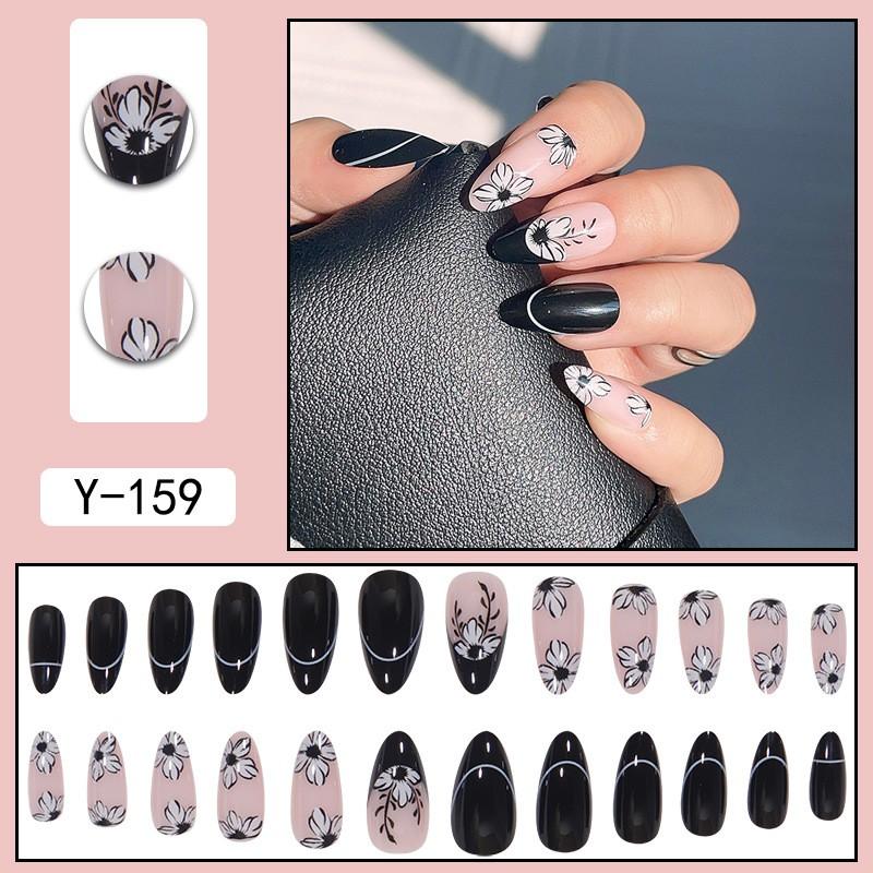 Short Press-On Nails Set Ins Style Fake Full Cover Acrylic Nail Tips Women Daily Wear