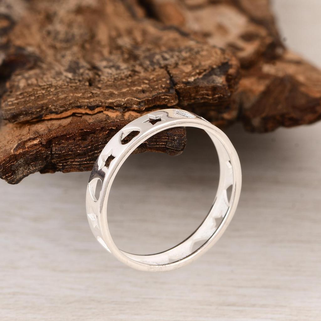 Heart Star Ring, Cutout Heart Star Band Ring, Minimalist Silver Band, Celestial Heart Ring, Dainty Everyday Ring, Gift for Her