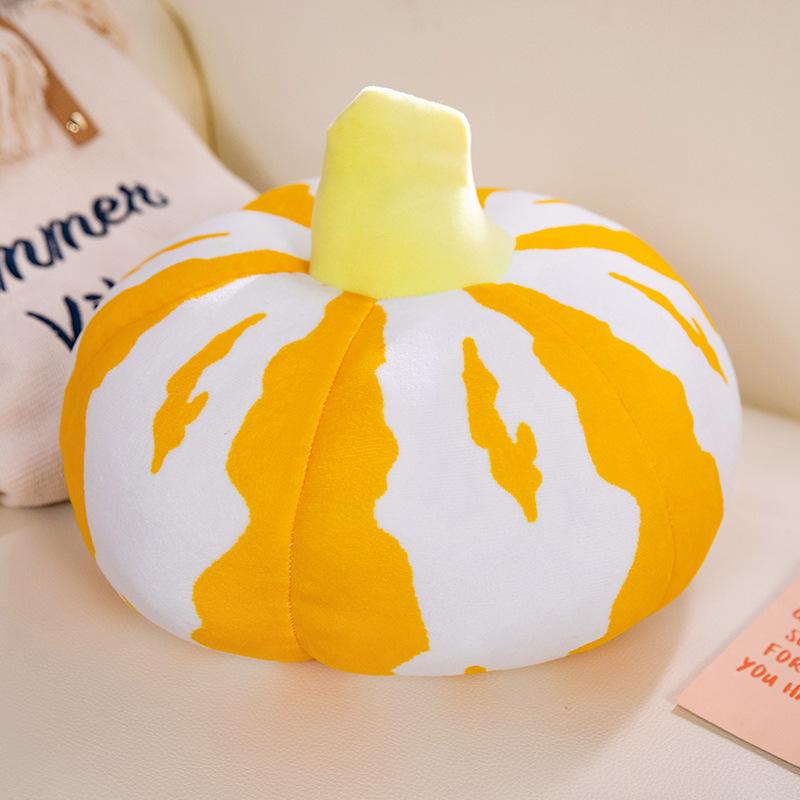 

Color simulation pumpkin throw pillow plush toy doll pumpkin doll children s rag doll halloween gift 15cm（0.1kg）