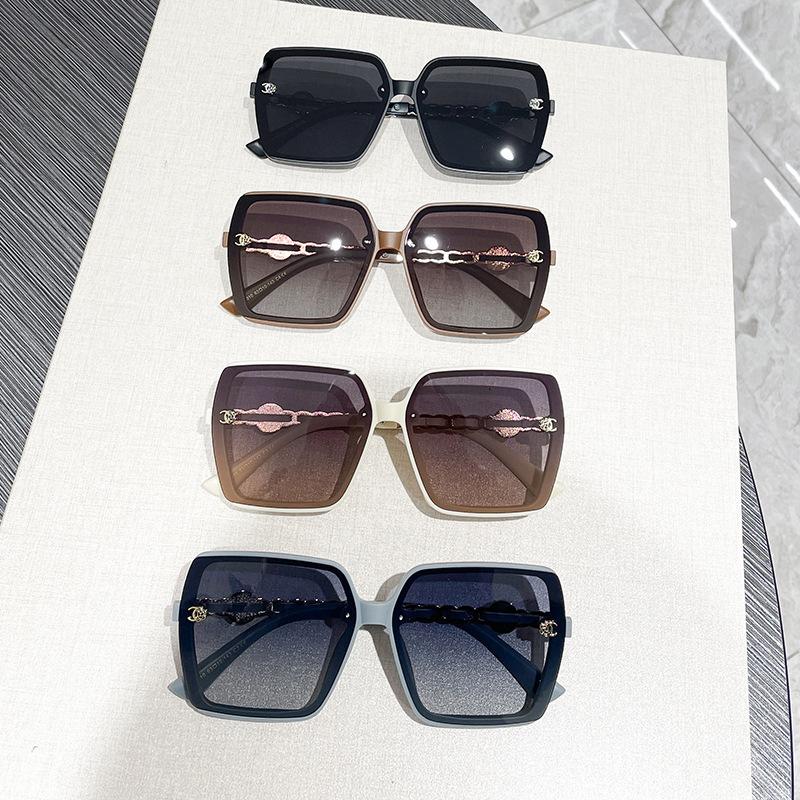 Chain Sunglasses Women'S Light Luxury Temperament Hundred Pagoda Tide Sunglasses High-End Sense In Small Glasses