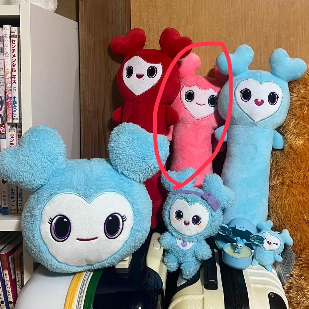 

[Б/У] TWICE GIGO Момо