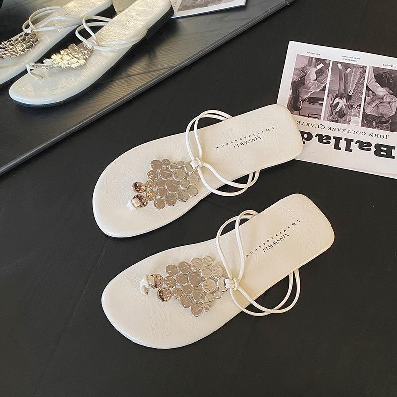Sequined toe cool slippers women's 2025 new summer wear clip-on flip-flops flat sandals