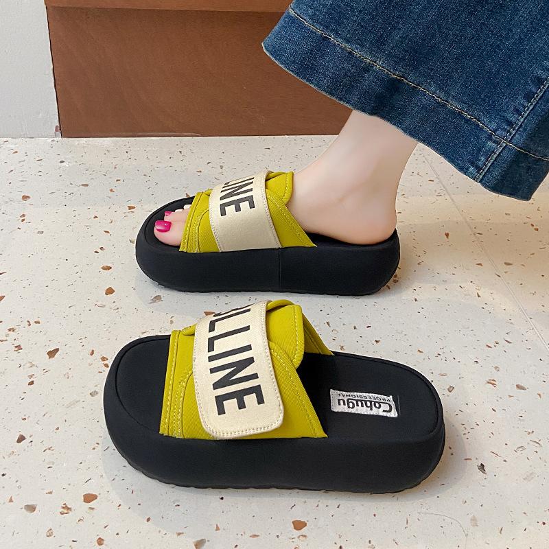 

Thick-bottomed casual slippers for women to wear summer fashion to increase orgasm and non-slip home Velcro sandals 40