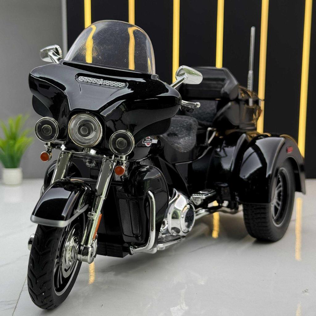 1:9 Tri Glide CVO 2021 Legierung Druckguss Motorrad Modell Spielzeugfahrzeug Sammlung Sound und Licht Off-Road Autocycle Spielzeug Auto