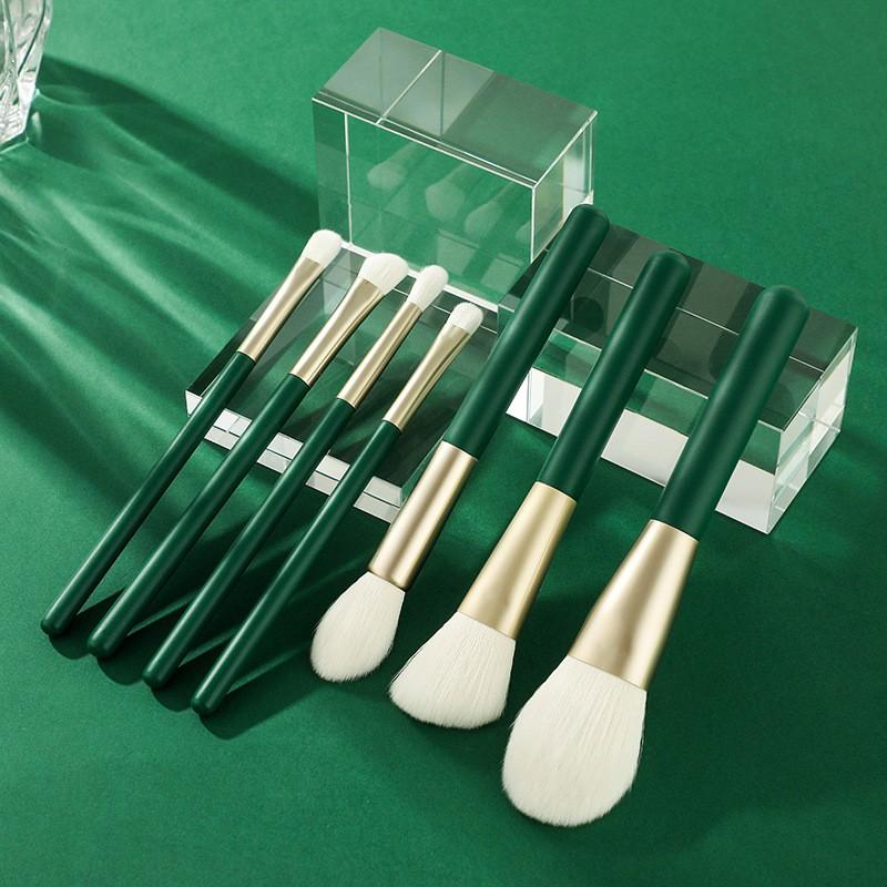 13 Pcs Green Makeup Brush Set Synthetic Fiber Brushes Foundation Eyeshadow Blending