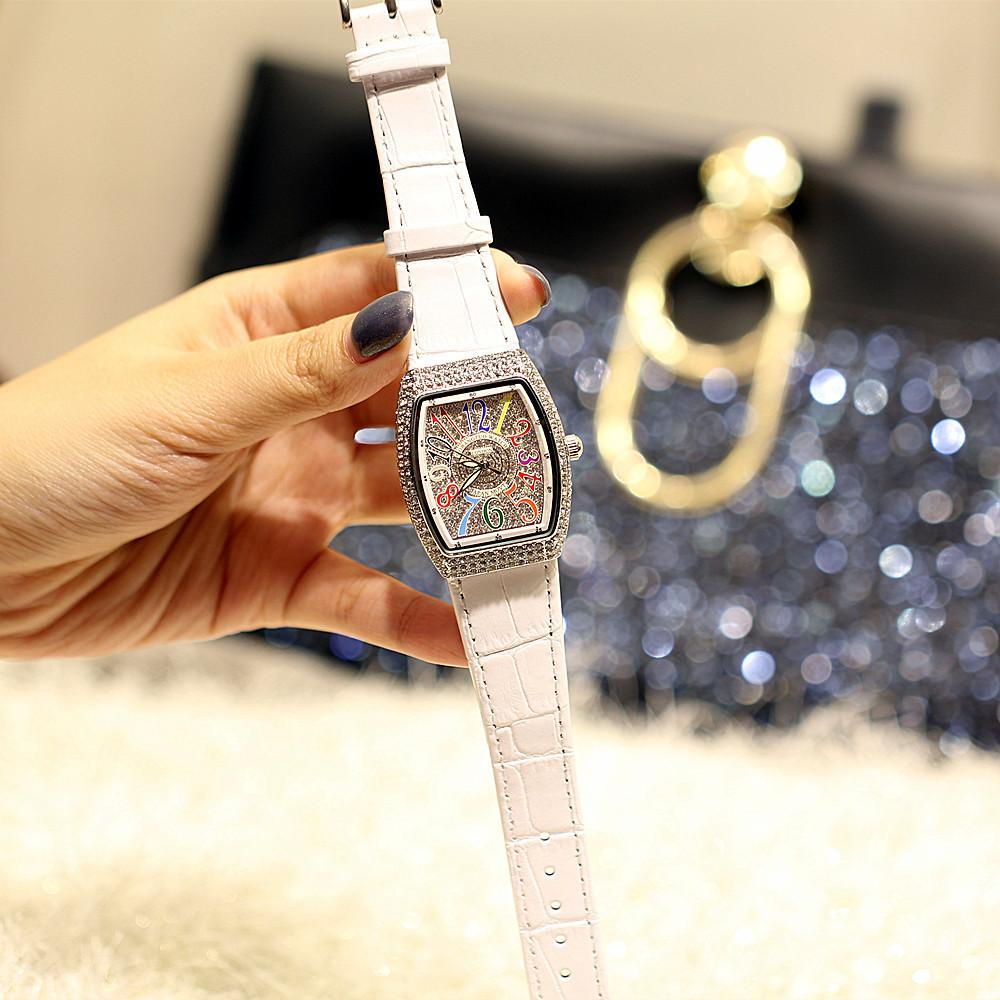 Wine barrel fashion new women s watch full of diamonds with waterproof quartz diamond women s watch белый