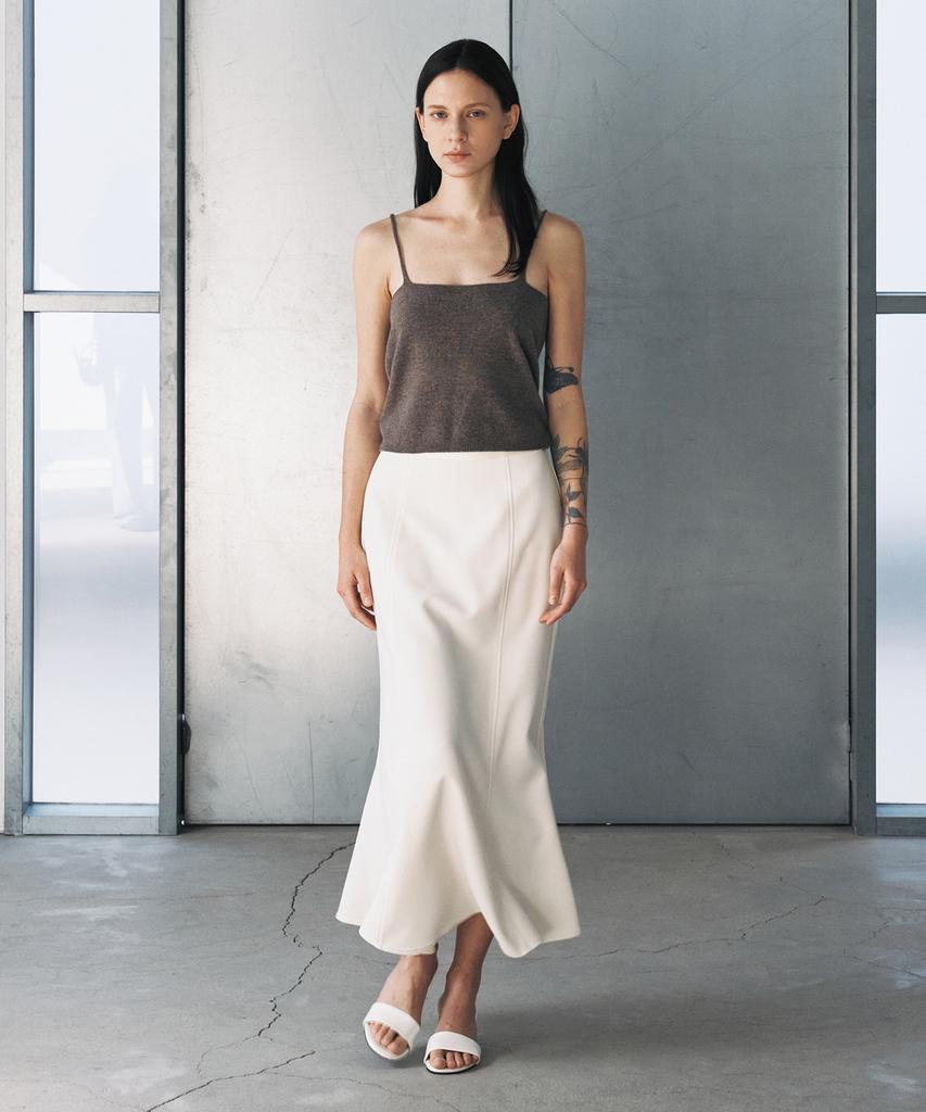 Aesmoeo Vera Mermaid Banding Skirt (Cream)