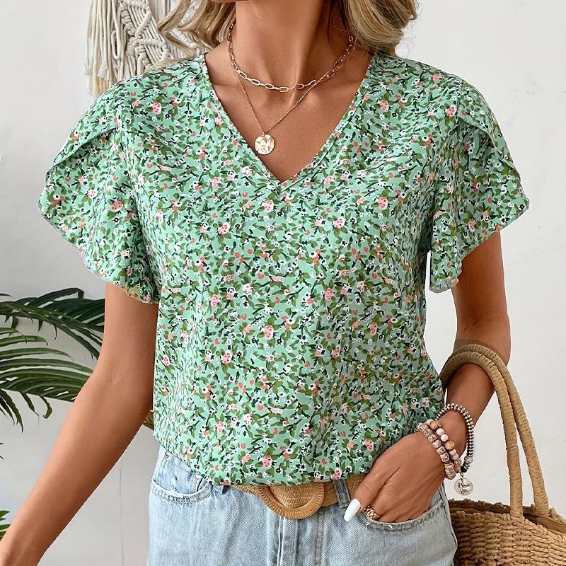 Beach Style Women Tops V Neck Shirts Short Sleeve 2025 Summer Loose Casual Blouses Puff Pleated Work Blouse Fashion Pullover Top