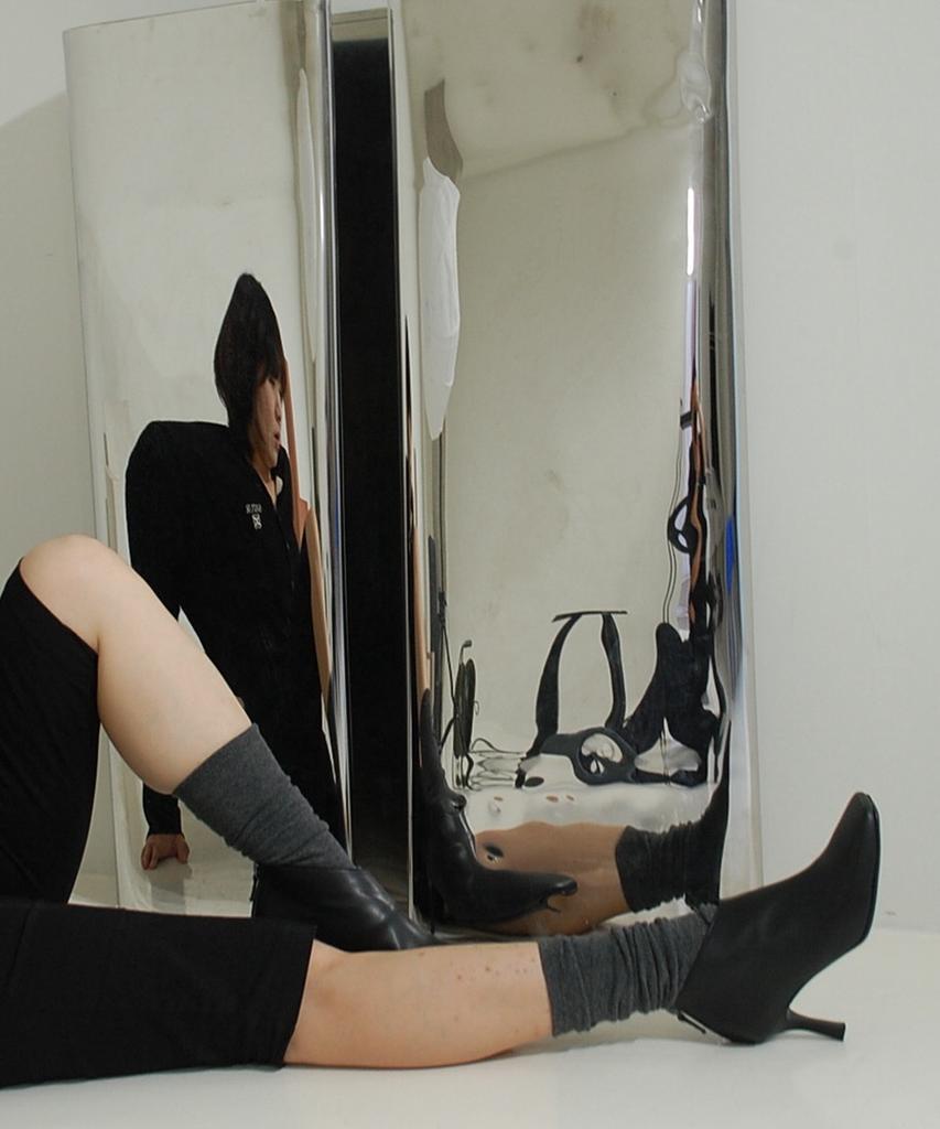 2Comm Soap Square Bootie_Black