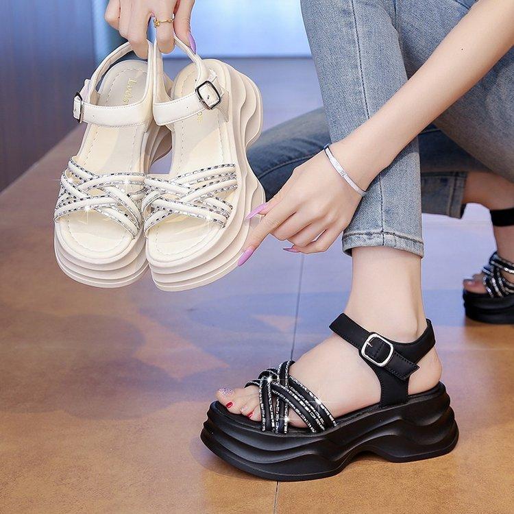 Platform sandals women 2025 summer new muffin versatile open-toed rhinestone soft sole one-word buckle fairy wedge heel shoes