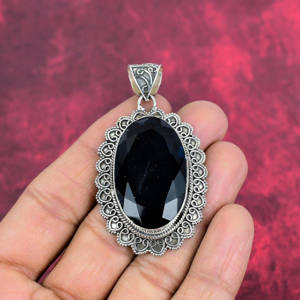 Přívěsek s alexandritem, Ručně vyrobený přívěsek s drahokamem, Přívěsek z masivního stříbra 925, Starožitný šperk, Jako zásnubní dárek