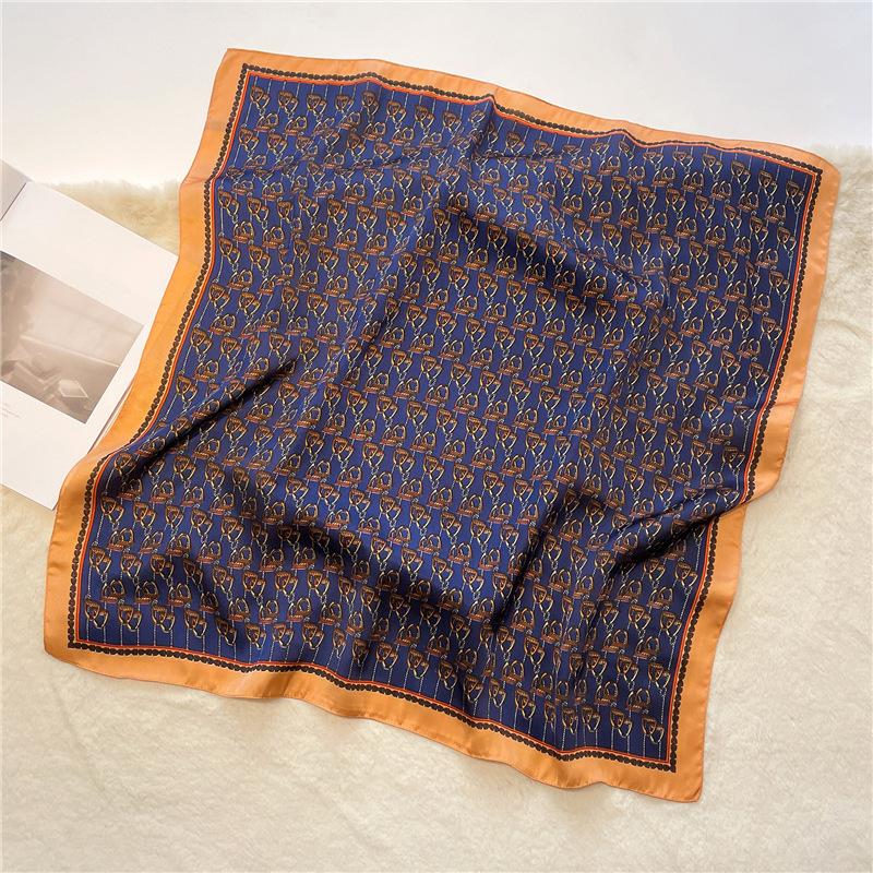 Temperament silk scarf luxury thin 71cm sunscreen shawl Hangzhou small square scarf yarn scarf simulation silk scarf