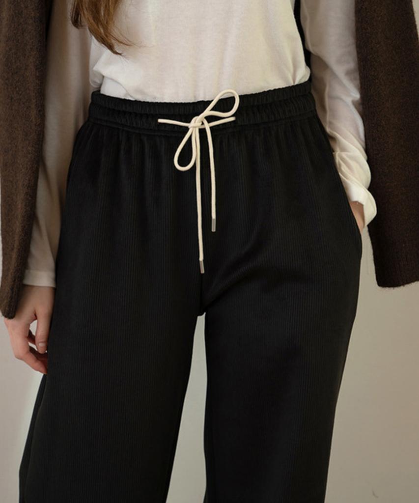 Aejeuipeu Wells Fleece Sweatpants (Black)