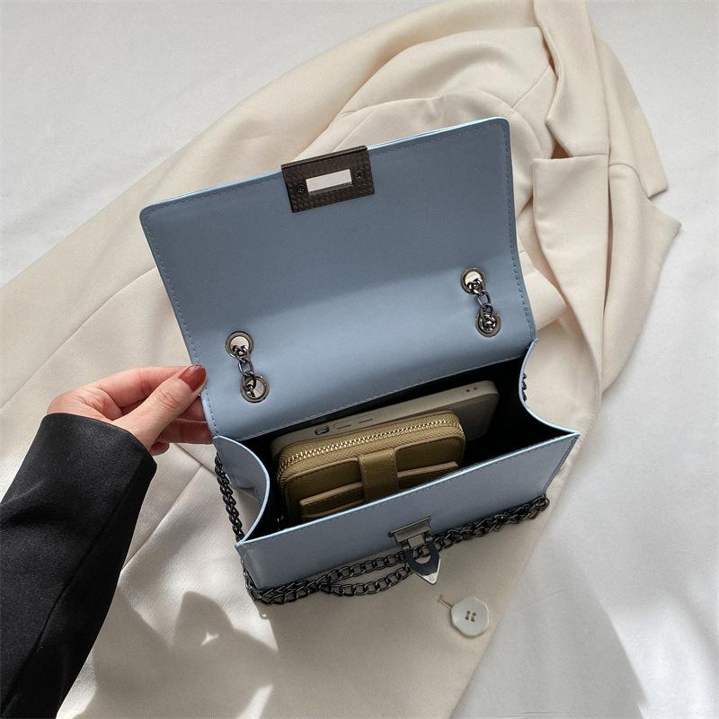 Trendy Retro-Kettentasche Damen 2024 neue Mode Schulter Umhängetasche trendige Persönlichkeit ins kleine quadratische Tasche