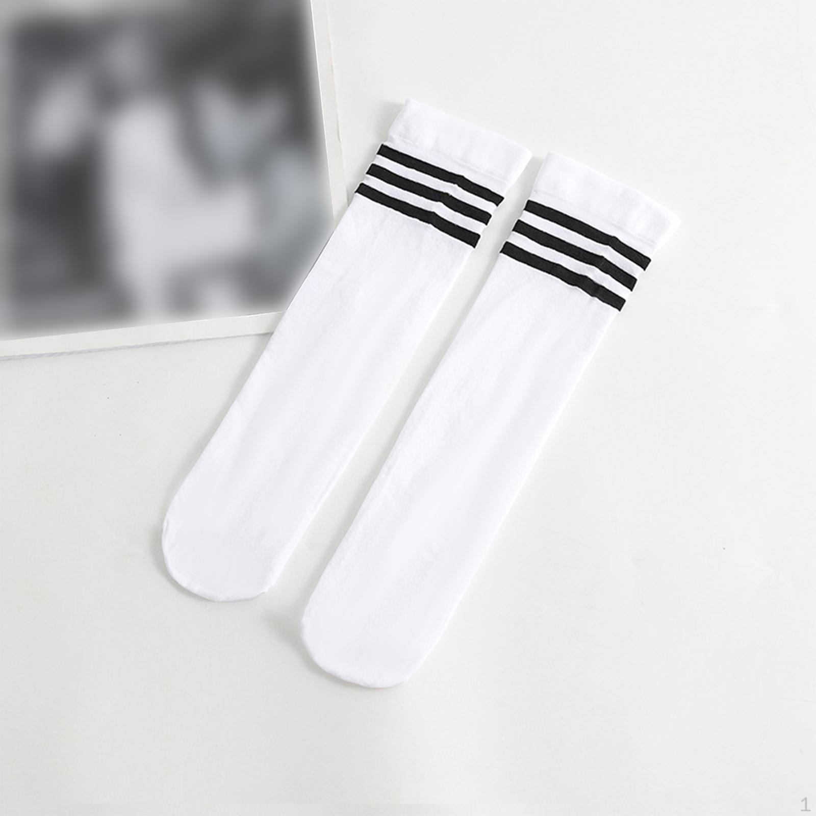 

Детские носки для выступлений и игр белый