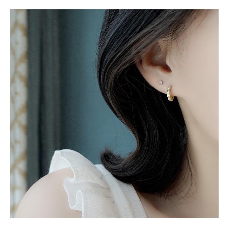 Korean Small and Exquisite Temperament Bamboo Earrings Earrings Women's Cold Wind Jewelry