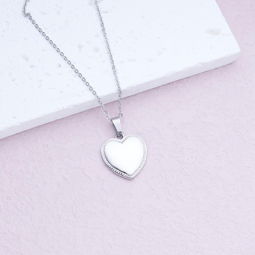 Trendy Simple Lace Small Love Necklace Women'S Light Luxury Design Heart-Shaped Pendant Collarbone Chain
