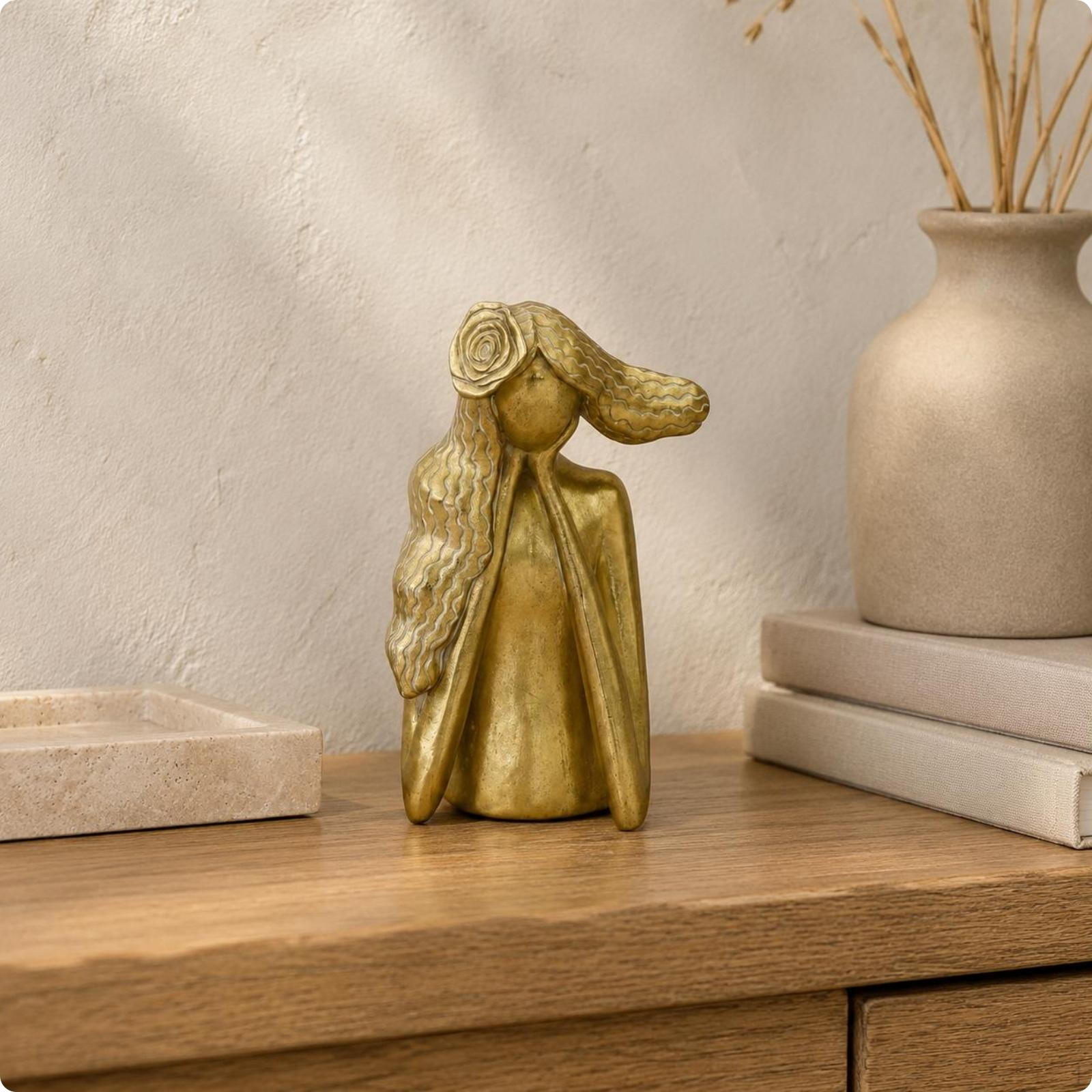 Modern Minimalist Art Ornament Aesthetic Abstract Statue Gift Idea Woman Figurine