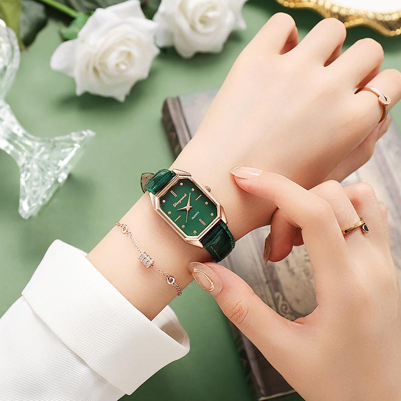 Year Magnificent Small Green Watch Ladies Watch Quartz Watch Square Women's Watch