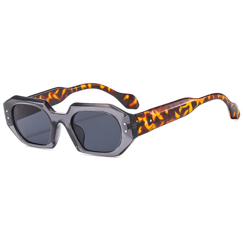 Versatile Men's and Women's Outdoor UV Resistant Polygon-shaped Sunglasses Beach Travel Street Photography Shades Glasses