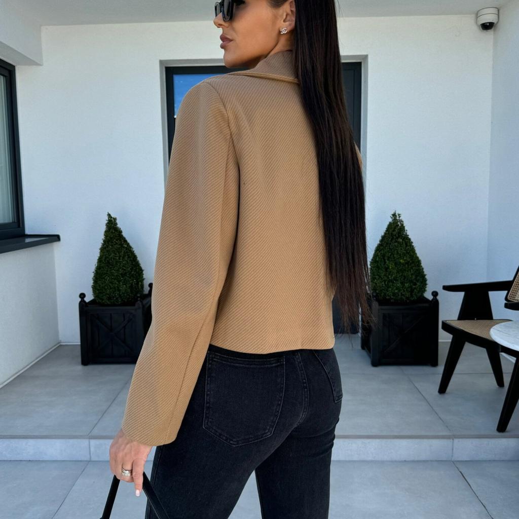 GMXIA Autumn Winter Fashion Suit Collar Solid Color Wool Small Coat for Women Jackets & Coats