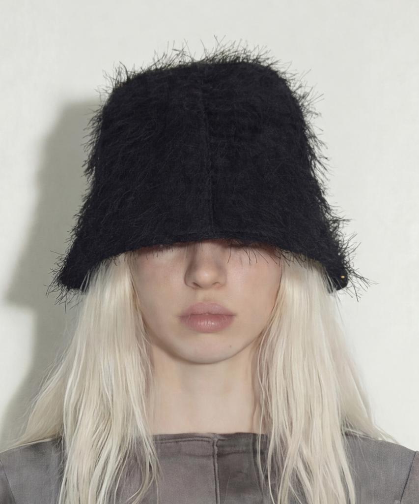 Eondeokeonteulolseutyudio Four Seasons Fur Bucket Hat Stand Bucket / Blow Hair / M Black