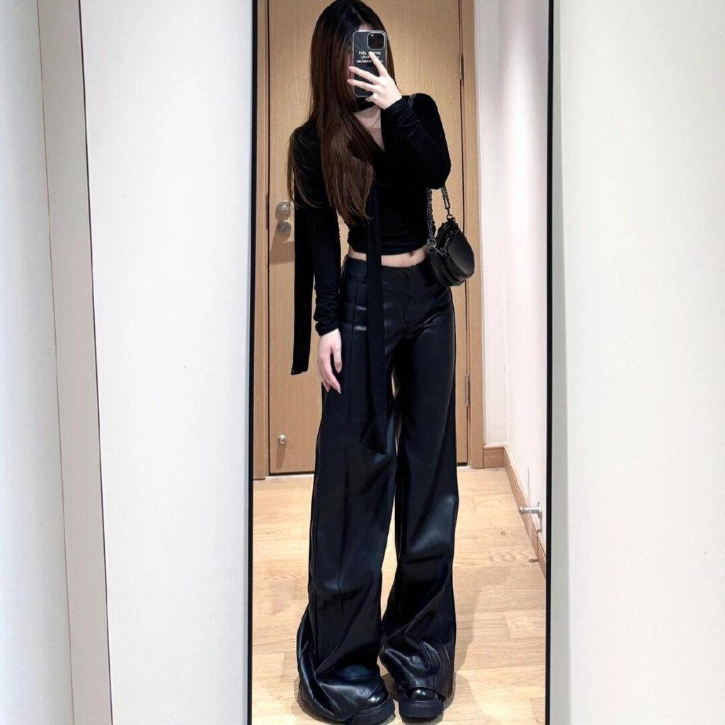 Übergröße High Waist PU Leder Schlaghose für Damen - Herbst Relaxed Fit, Schlankmachender Fall, Langer Weitbeiniger Stil.