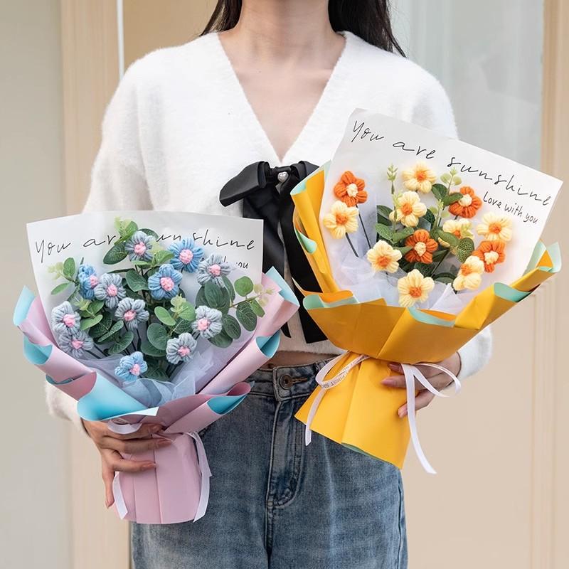 Crochet Flower Lighting Flower Bouquet Handmade Woven Flowers Knitted Graduation Bouquet Wedding Party Bouquet Gift