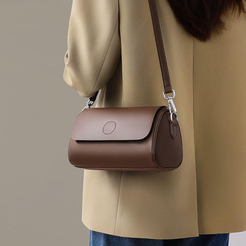 2025 Spring/Summer Princess Pillow Shoulder Crossbody Cylinder Bag