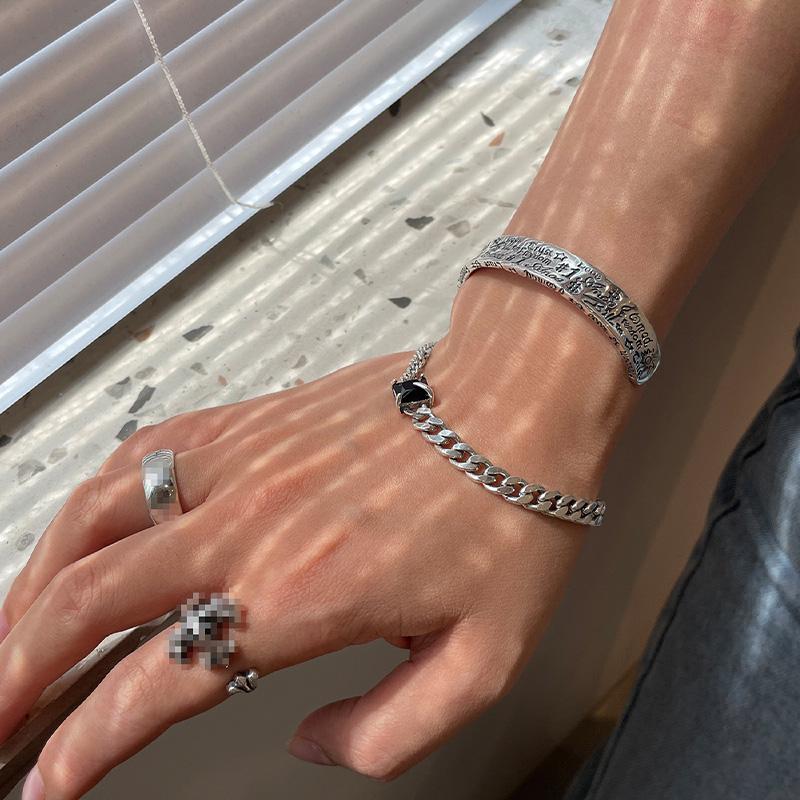 Retro Carved Graffiti Bracelet For Men Women Zinc Alloy Punk Gothic Adjustable Bracelet Designer Zircon Unisex Accessories Gift