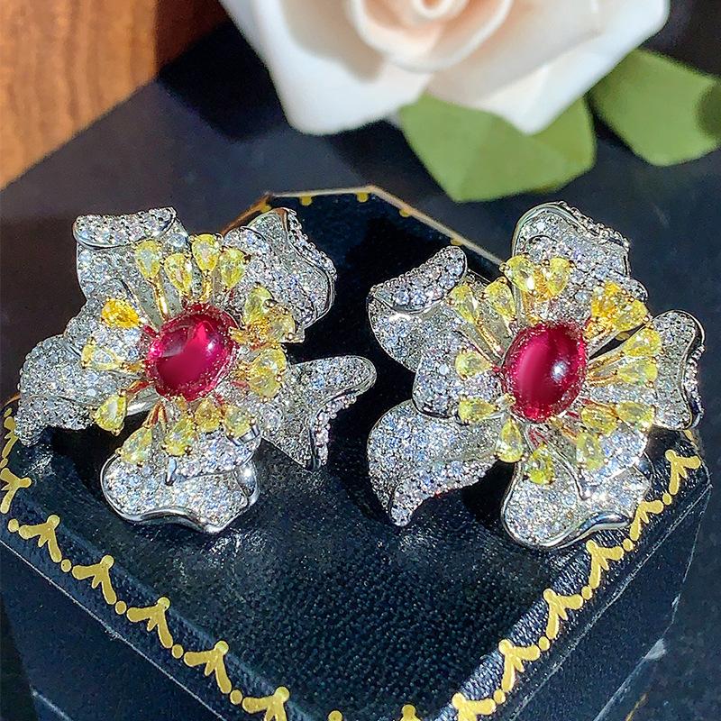 Set Accessories Bright Ruby Flower Ring Necklace Earrings High-end Light Luxury Fashion Women's