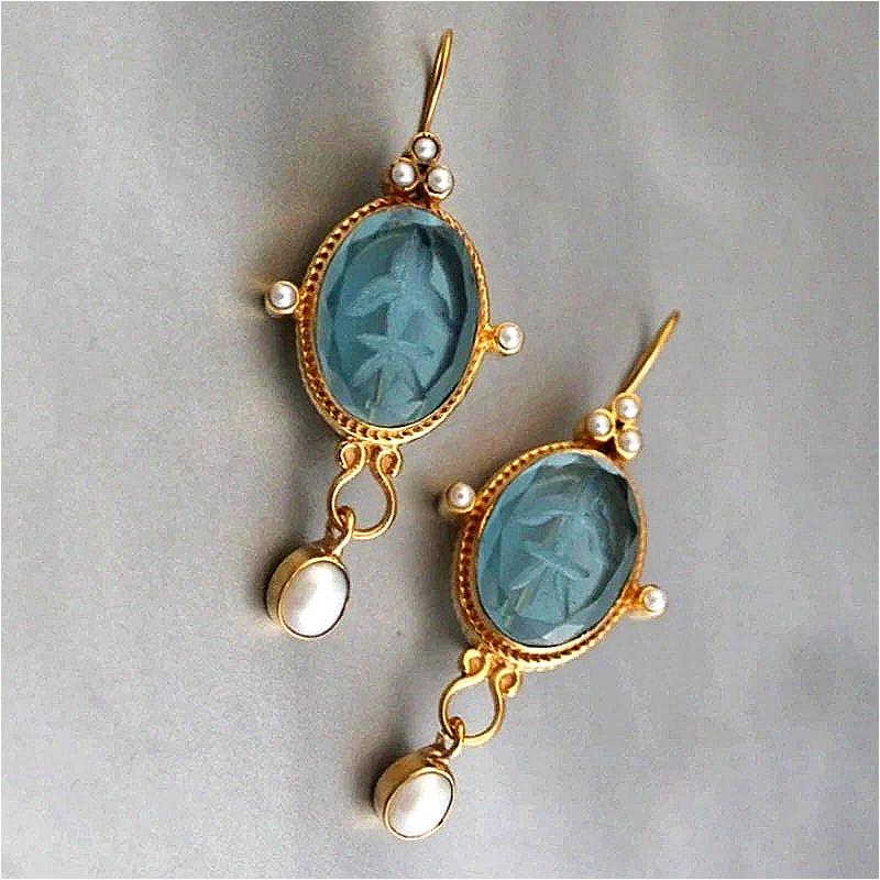Vintage Oval Inlaid Blue Synthetic Zirconia Imitation Pearl Dangle Earrings for Women's Elegant Exquisite Banquet Jewelry Crafts