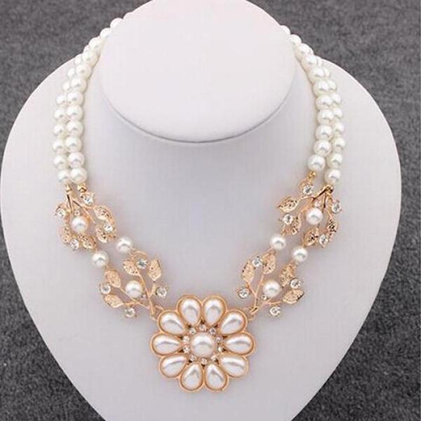 Dammode Elegant Faux Pearl Rhinestone Flower Bib Collar Halsband Choker