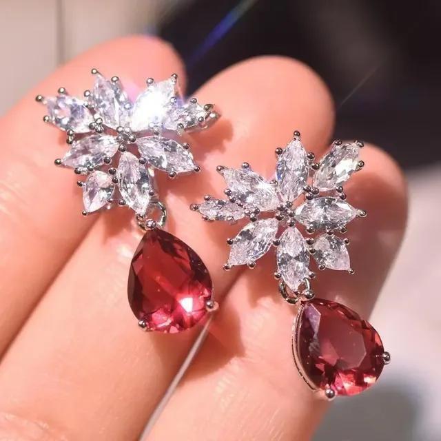Carat Round Red Garnet Flower Stud Earrings for Women Fashion Engagement Jewelry Birthday Gifts New Water Drop Long