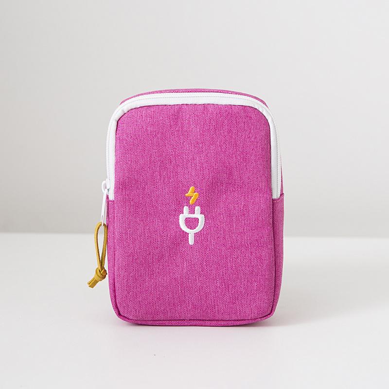 

Polyester Digital Storage Bag: Cable, Power Bank, Hard Drive, Phone Organizer розы красного