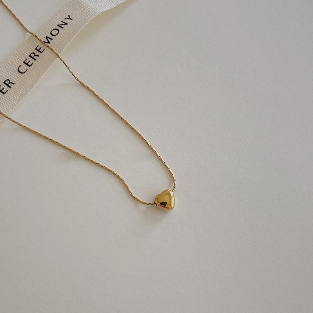 Bohemian Minimalist Necklace Silver Heart Pendant Necklace Mini Heart Necklaces  Women Gifts
