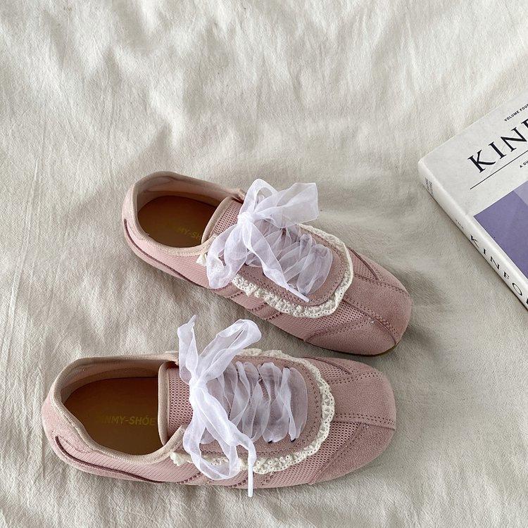 

Ballet style moral training shoes women s soft-soled mesh breathable 2025 summer new lace lightweight explosion white shoes 40 розовый