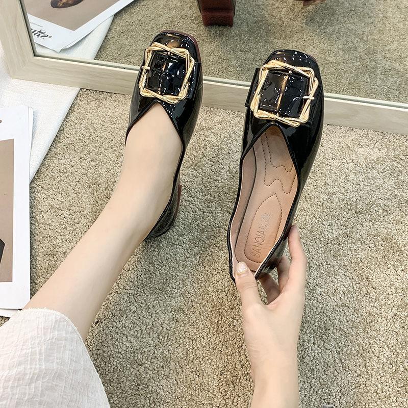 Shoes for Woman 2024 Red Moccasins Women's Summer Footwear Flat Flats Square Toe Low Heel Elegant Fashion Comfortable on Sale A