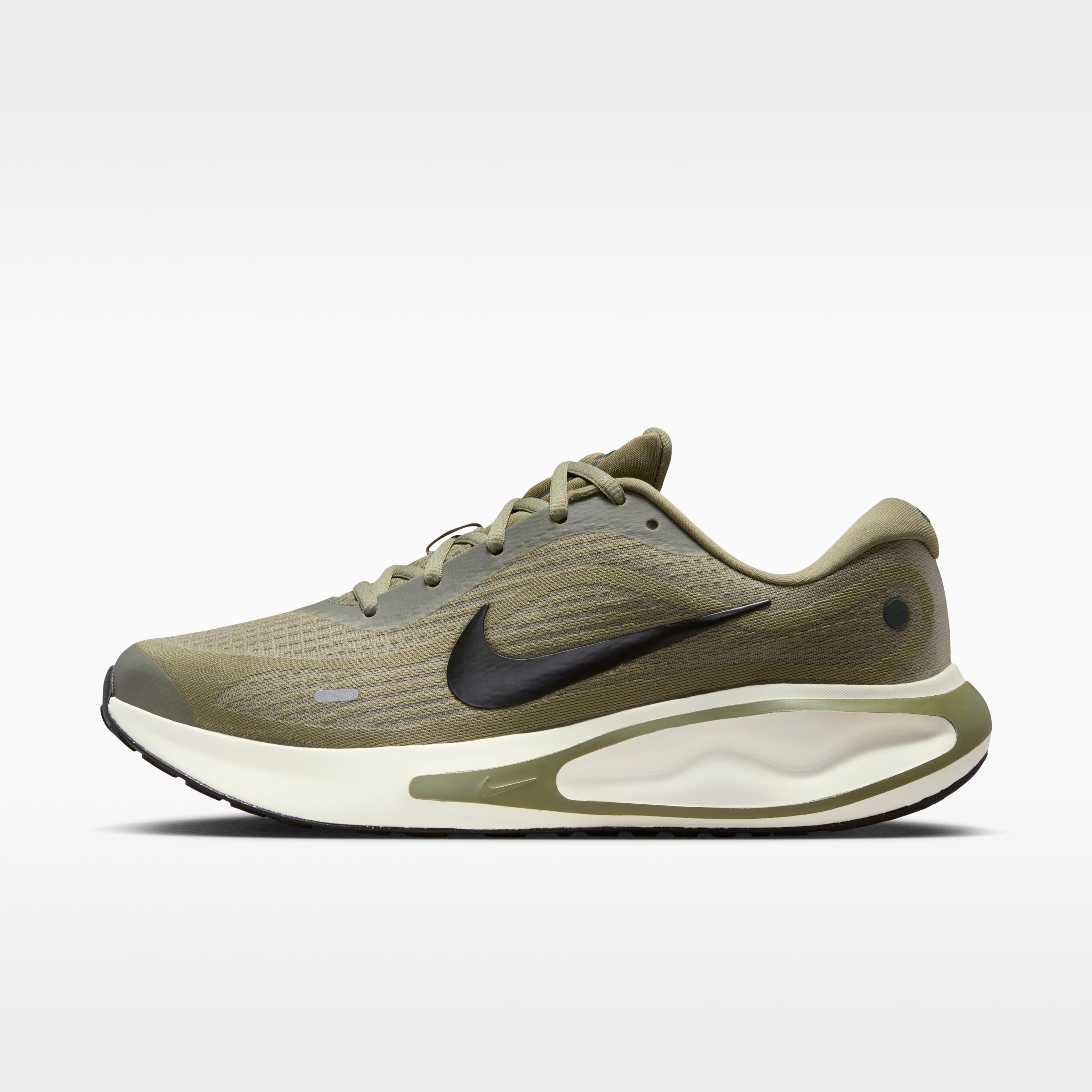 Nike Journey Run Silver Sage Black Spruce 40