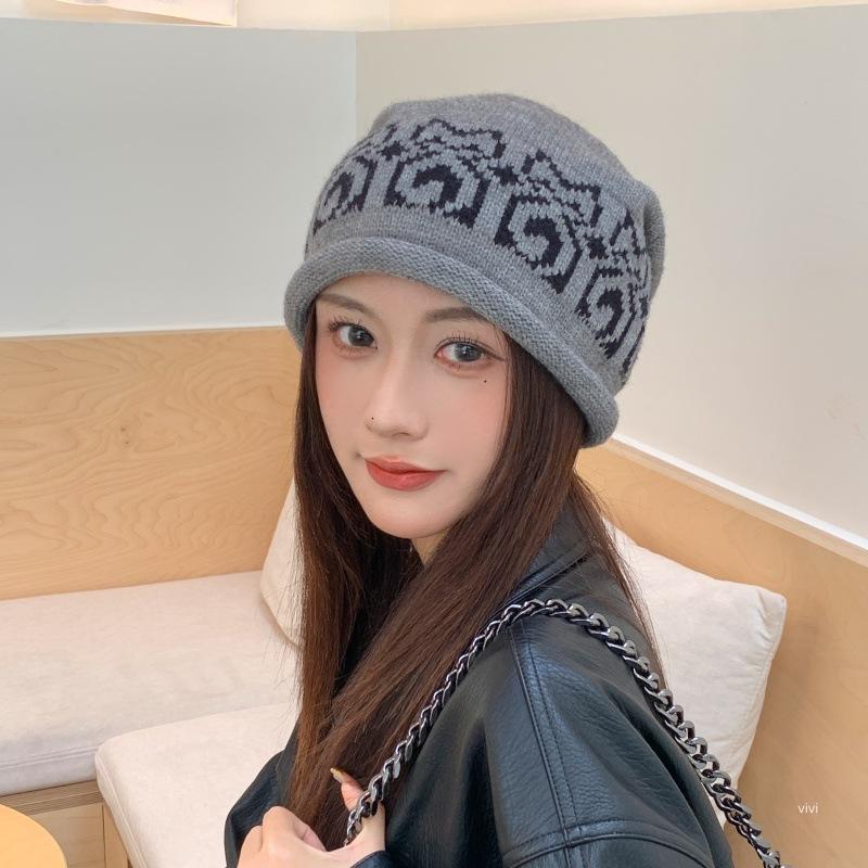 Fashion color matching crimped stacking hat women's knitted jacquard bag hat autumn and winter warm cover wool hat