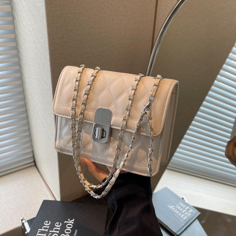 

Сумка-цепочка Niche женская 2024 летняя новая корейская версия красивая модная простая маленькая квадратная сумка повседневная иностранная сумка-мессенджер