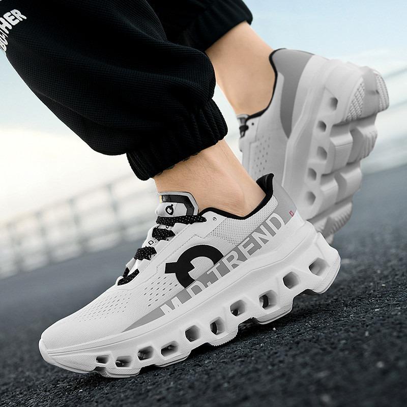 2 New spring and autumn simple and versatile, light, casual and comfortable running shoes, fashionable and trendy sports shoes