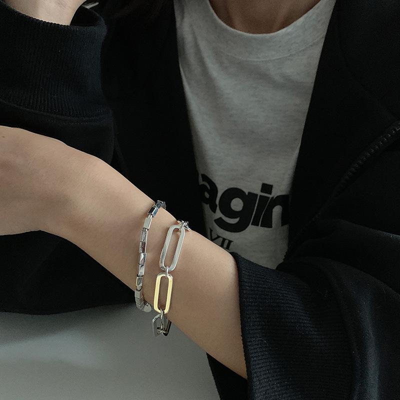 Retro Geometric Square Buckle Bracelet - Women's Minimalist Versatile Jewelry