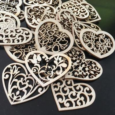 50/100pcs Wood Crafts Hollow Carved Flowers Love Wood Chip Hole Ornaments DIY Jewelry Accessories Home Decoration Pendants