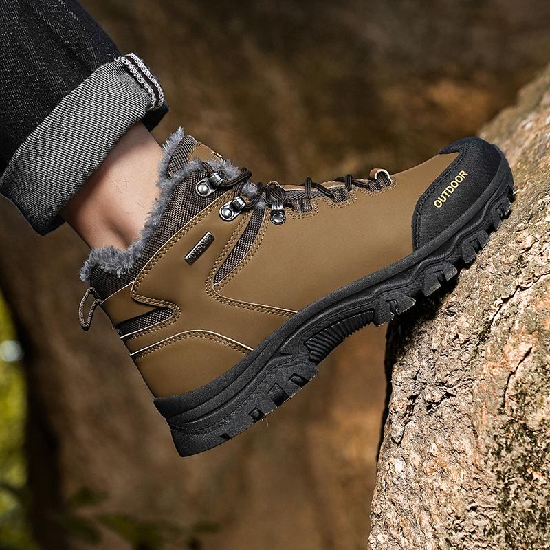 Plush Hiking Shoes Men's PU Leather Snow Boots Anti-slip Winter Warm Outdoor Sneakers Big Size 39-46 Warm High-top Ankle Boots