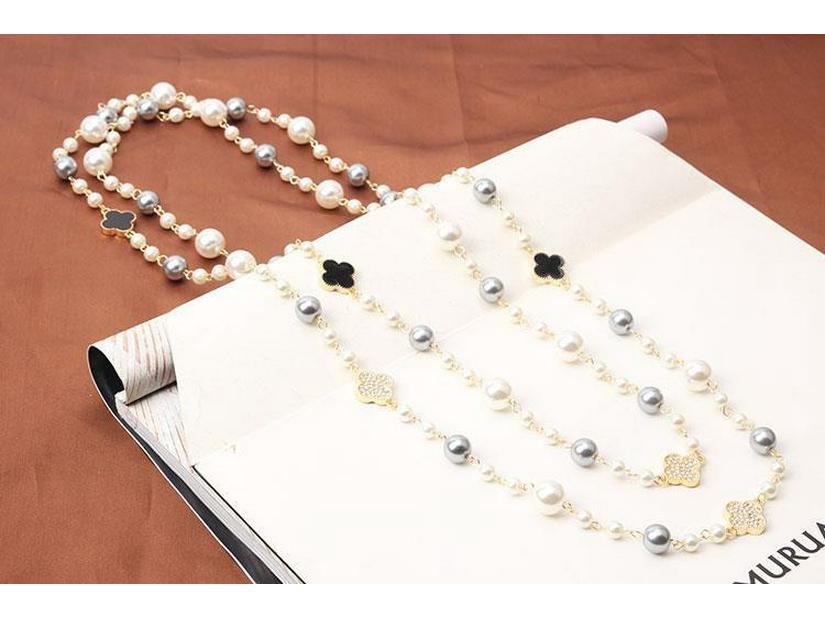Rose Gold Four-Leaf Clover Double-Layer Pearl Necklace