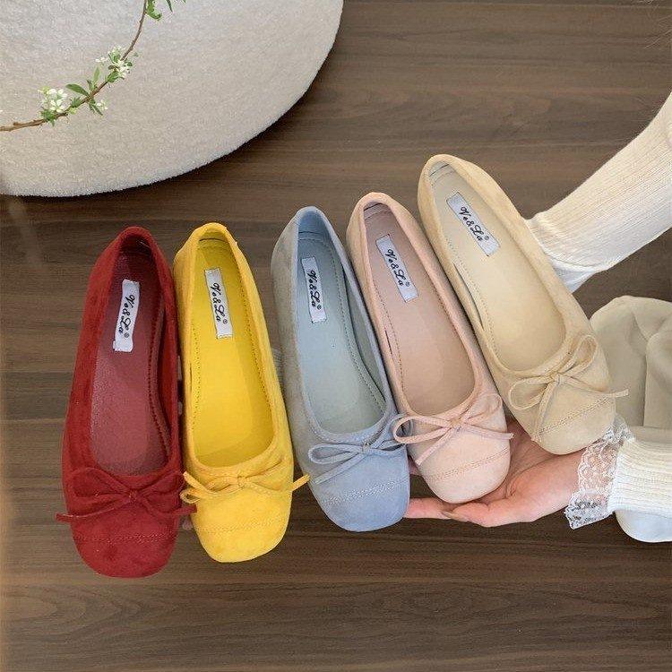 Κόκκινα σουέτ μονά παπούτσια, νέο ρηχό στόμιο φθινοπωρινό ρετρό απαλό στυλ νεράιδας μπαλαρίνες παπούτσια beanie