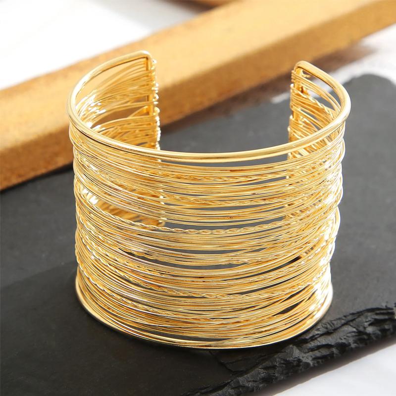 Modisches Goldfarbenes Mehrschichtiges Metallarmband Europäischer Und Amerikanischer Übertriebener Armreif für Damen Vintage Handschmuck Geschenk 2025