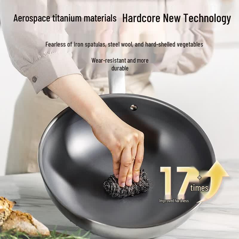 San Tou Ying 32cm Pure Titanium Non-Stick Wok